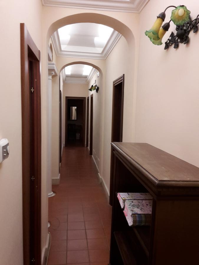 Hotel 4 Coronati Roma Exterior foto